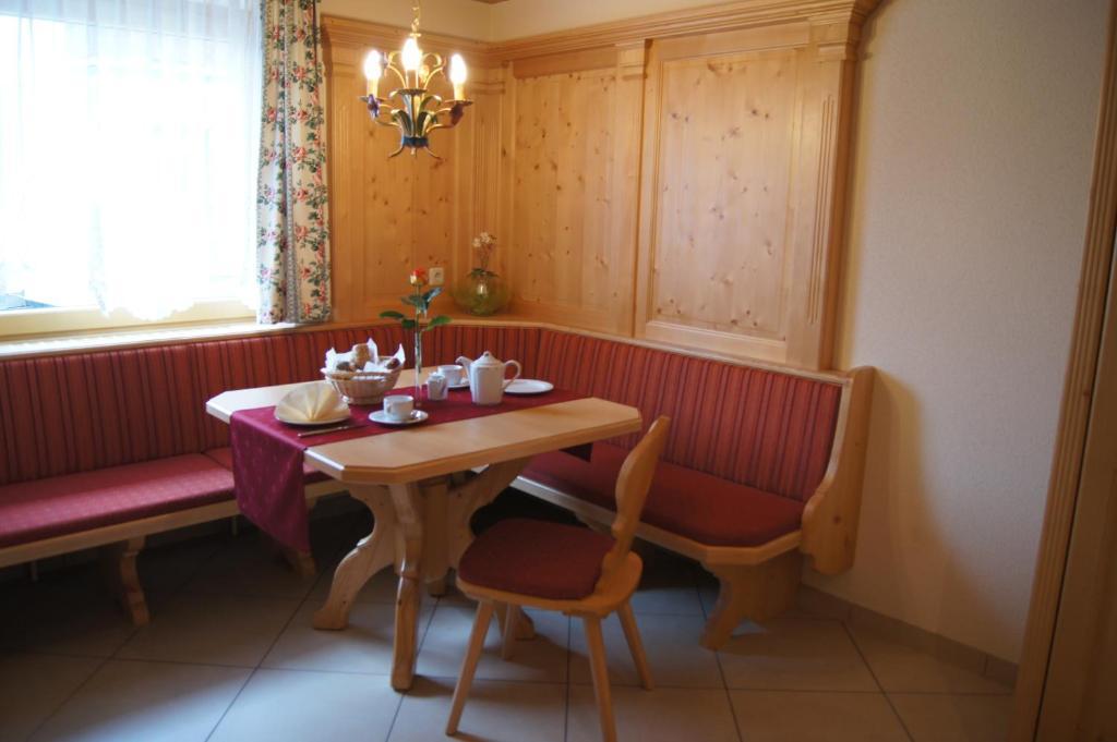 Gaestehaus Alpina Maurach  Phòng bức ảnh