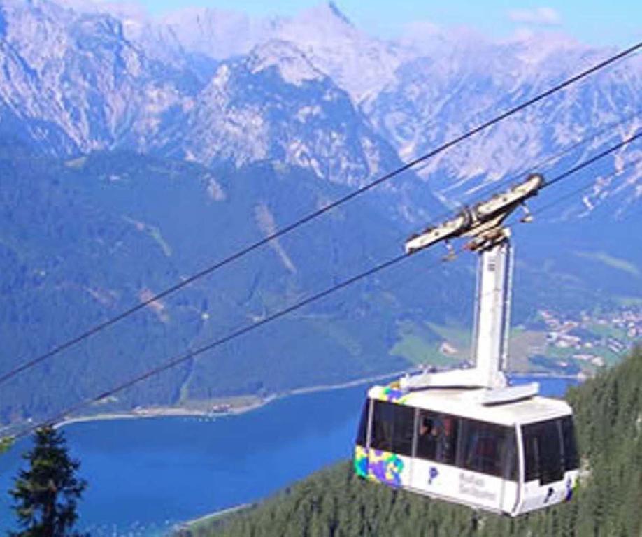 Gaestehaus Alpina Maurach  Ngoại thất bức ảnh